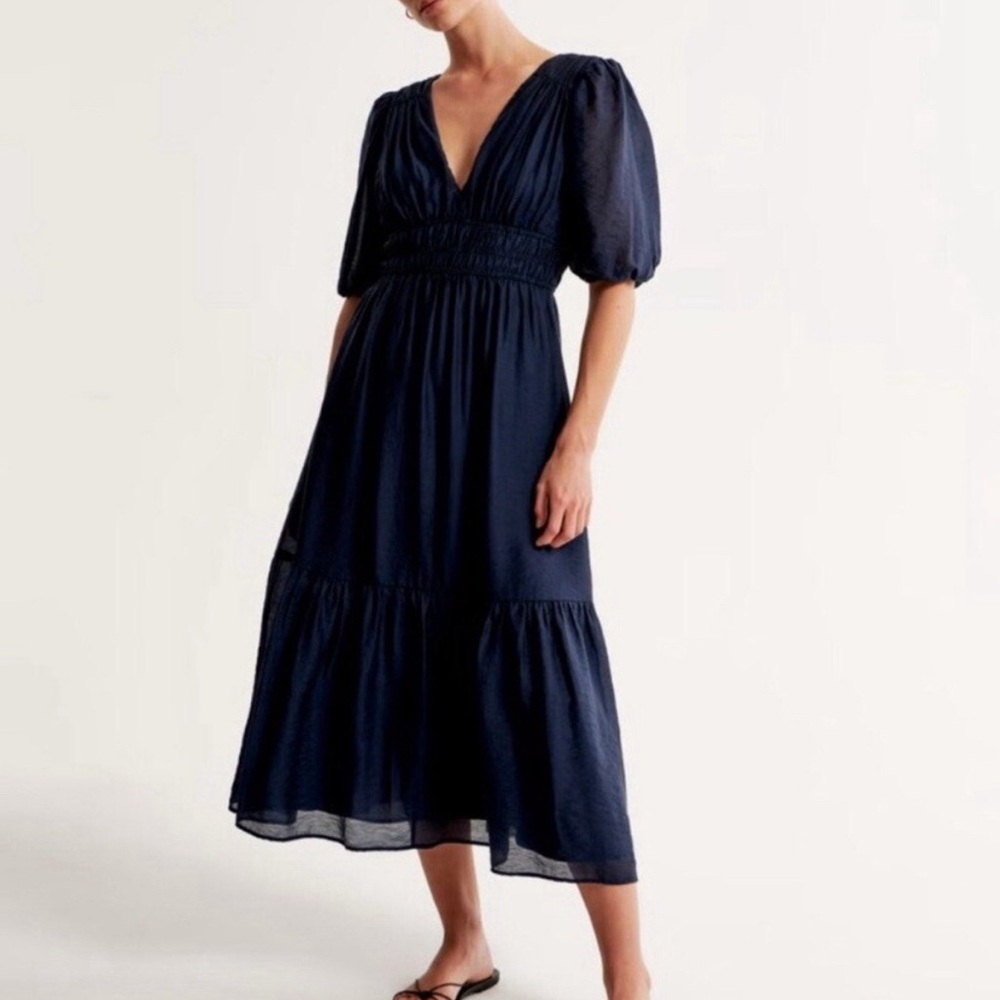 Abercrombie & Fitch puff sleeve midi dress